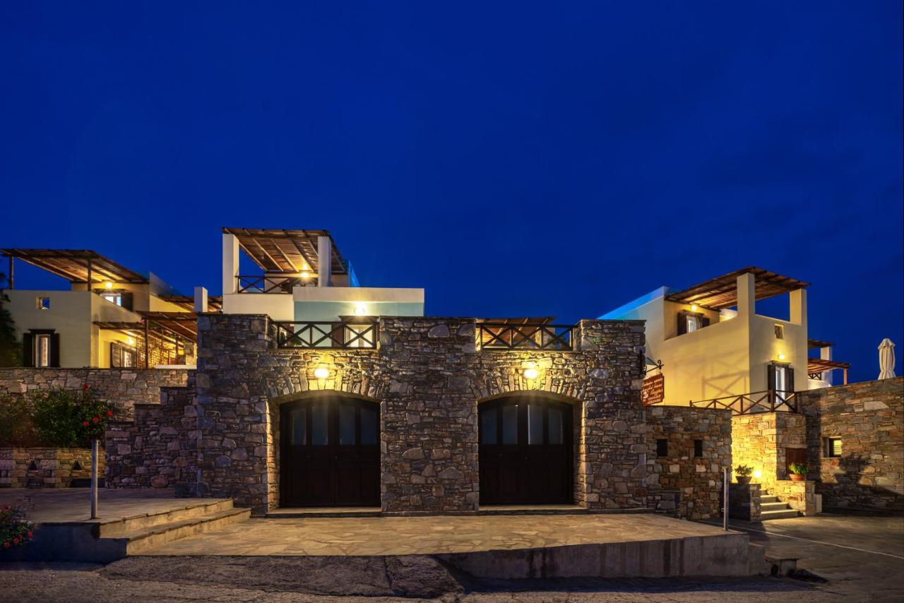 Reggina'S Apartments Фінікас Екстер'єр фото