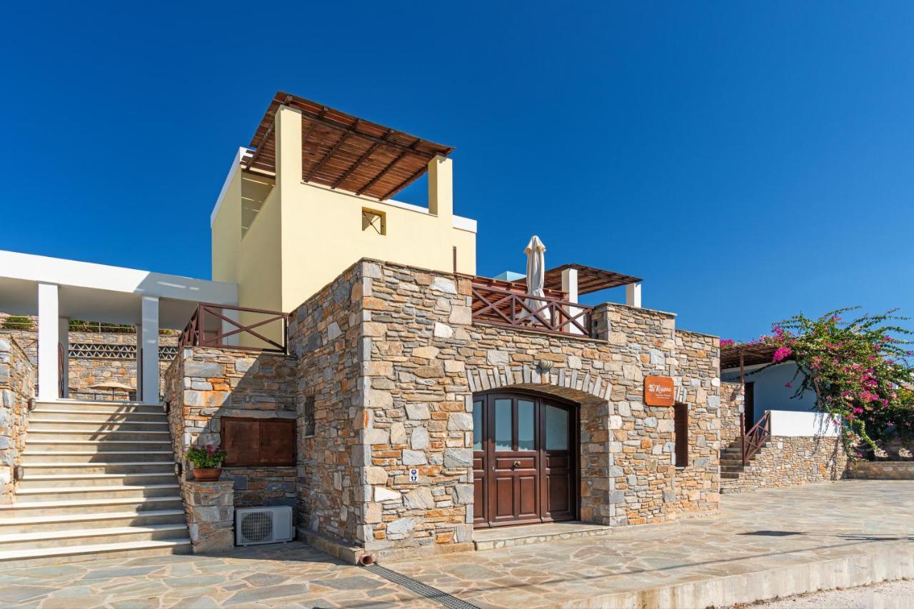 Reggina'S Apartments Фінікас Екстер'єр фото